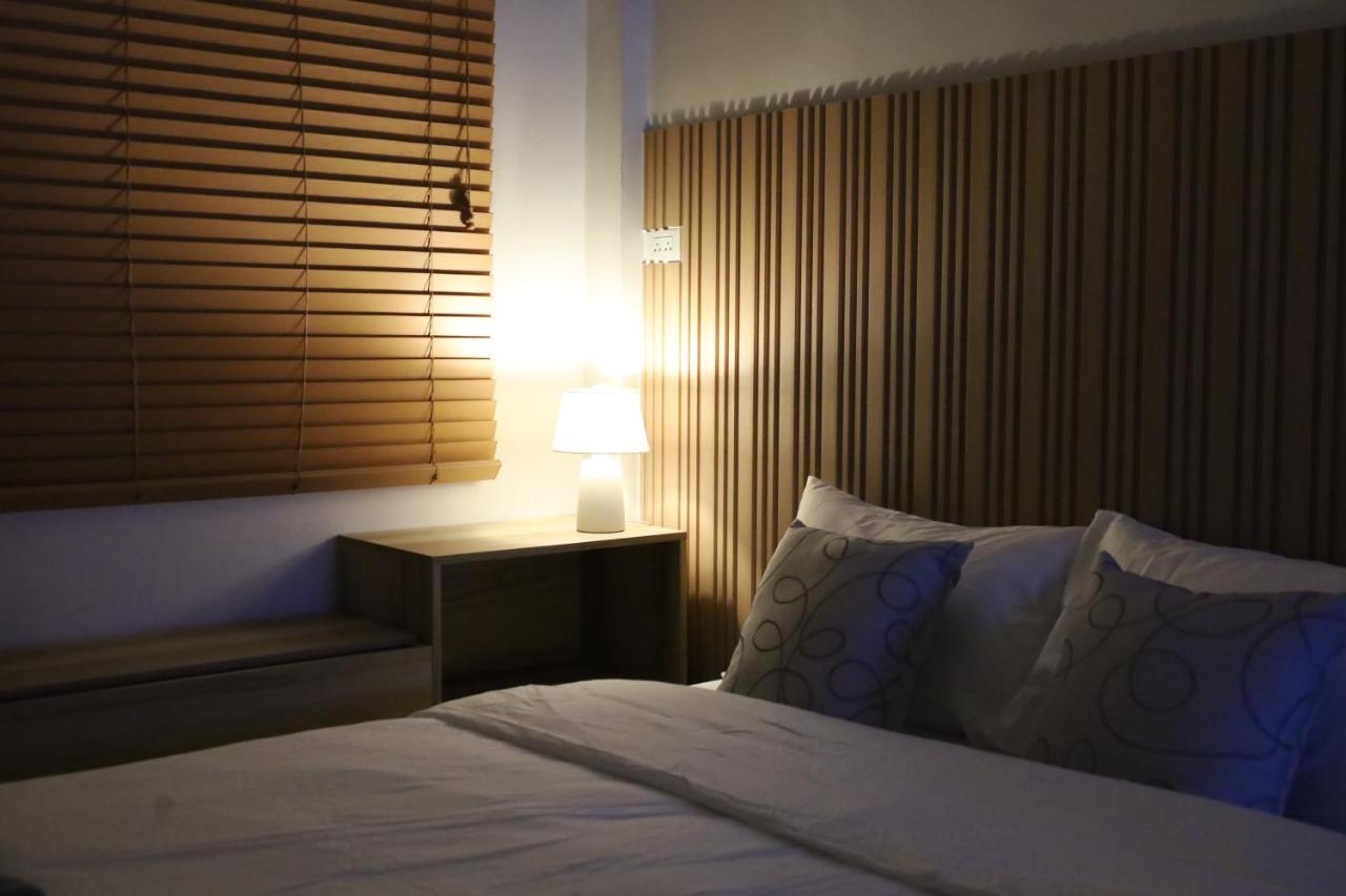S.P.C Apartment By Brodderud Bangkok Esterno foto
